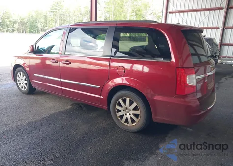 2013 Chrysler Town & Country Touring z USA, uszkodzony, nr VIN 2C4RC1BG2DR778570
